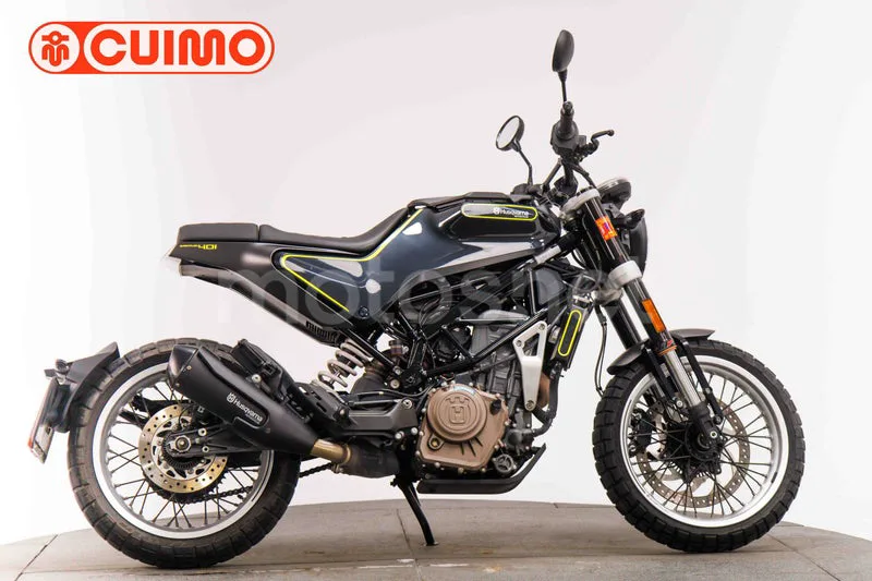 Husqvarna Svartpilen 401 2699 € 2019 Barcelona - 2