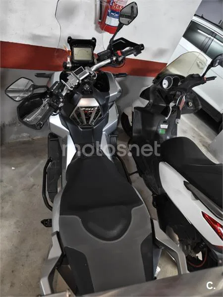Honda X-ADV - Vista 5