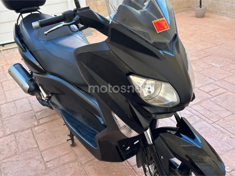 Yamaha XMAX 125 2500 € 2010 Sevilla - 1