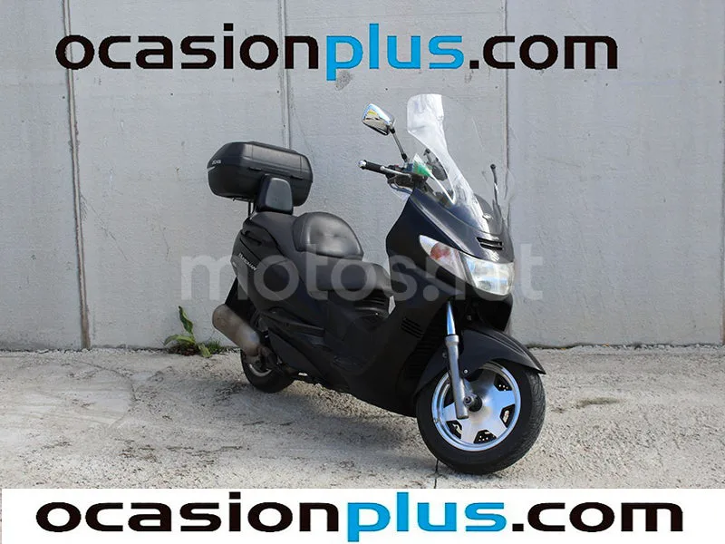 Suzuki Burgman 400 1250 € 1999 Madrid - 2