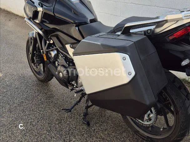 Honda NC750X - Vista 7