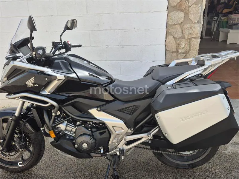 Honda NC750X - Vista 8