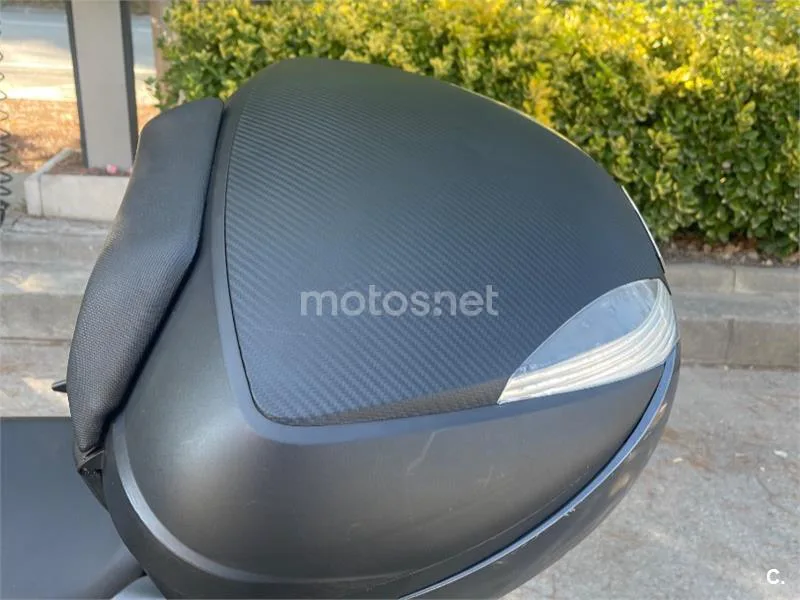 Yamaha MT-09 Tracer - Vista 13