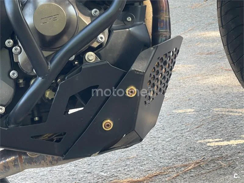 Yamaha MT-09 Tracer - Vista 15