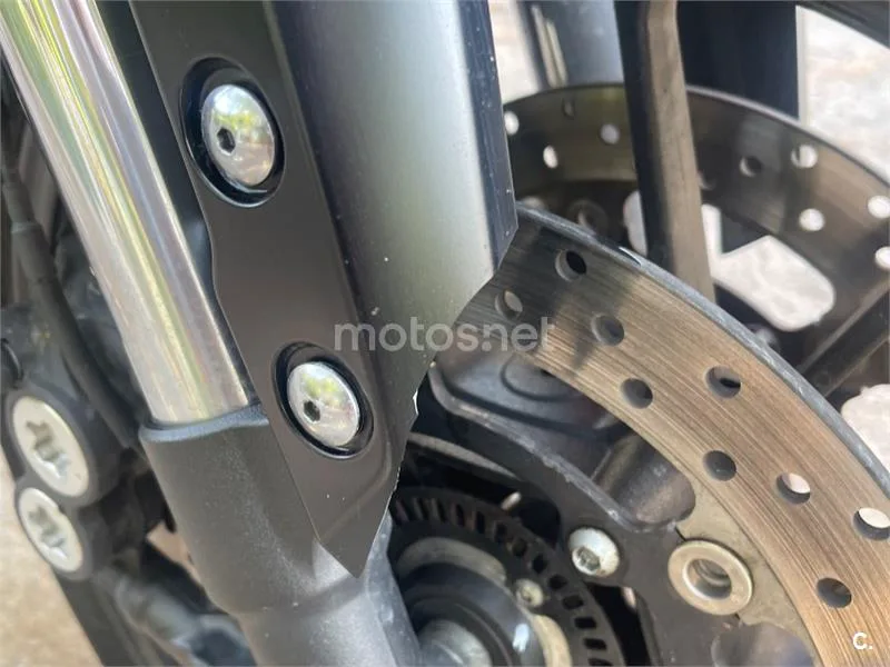 Yamaha MT-09 Tracer - Vista 16