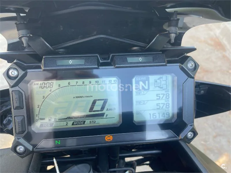 Yamaha MT-09 Tracer - Vista 6