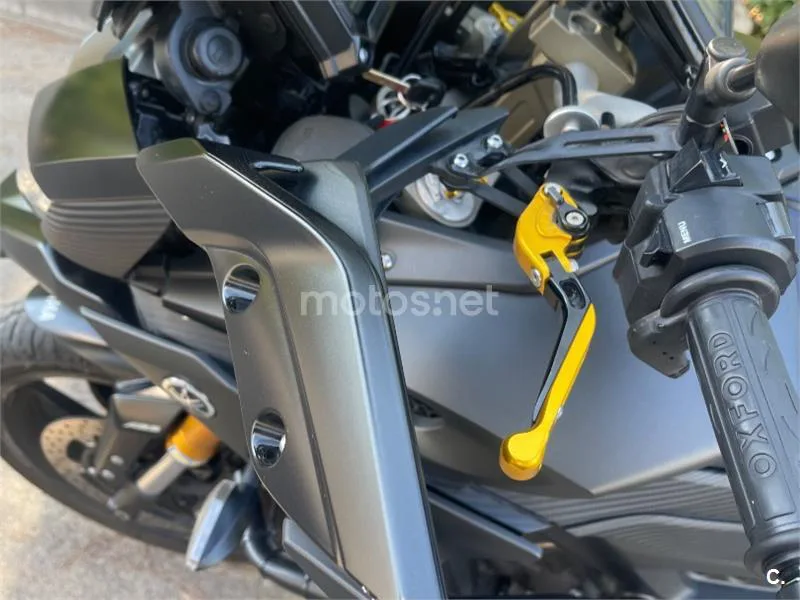 Yamaha MT-09 Tracer - Vista 8