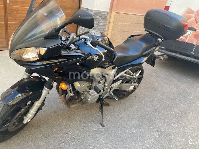 Yamaha FZ6 Fazer - Vista 11