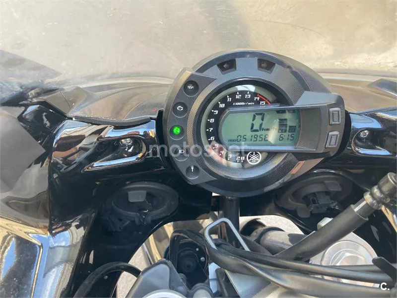 Yamaha FZ6 Fazer - Vista 3