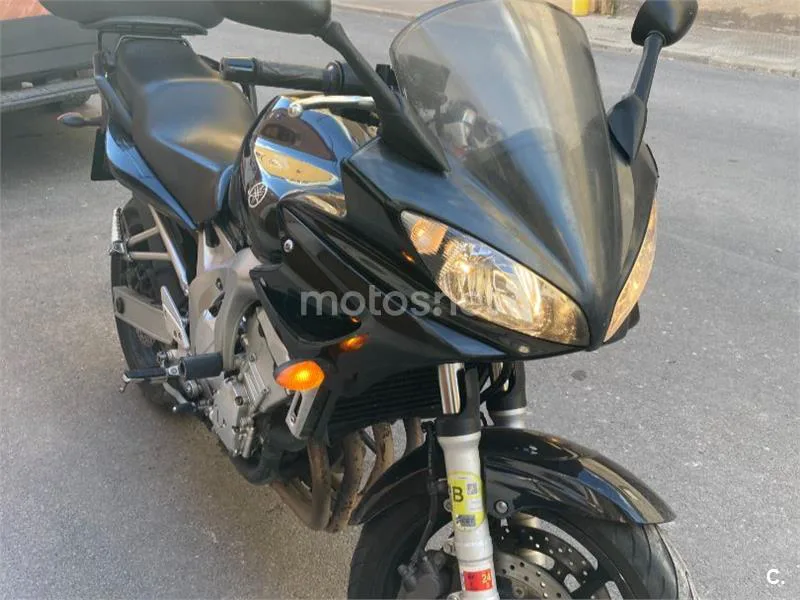 Yamaha FZ6 Fazer - Vista 8