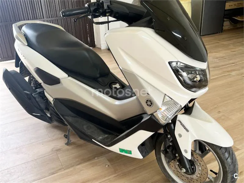 Yamaha NMAX 1900 € 2015 Córdoba - 1
