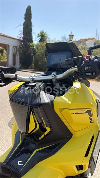 Honda X-ADV - Vista 5