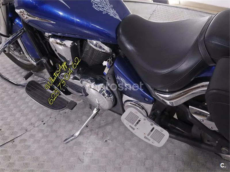 Kawasaki VN900 Classic - Vista 5