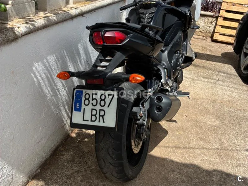 Yamaha Fazer 8 - Vista 6