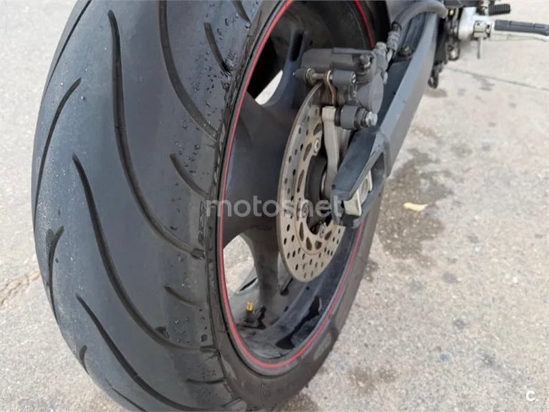 Yamaha FZ6 S2 - Vista 5