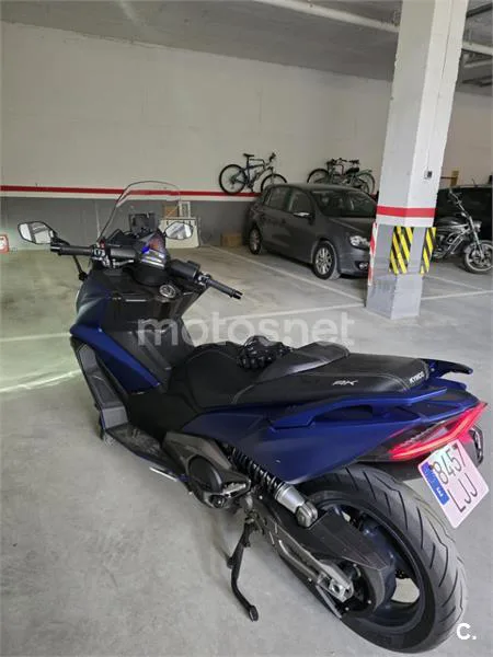 Kymco AK 550 - Vista 12