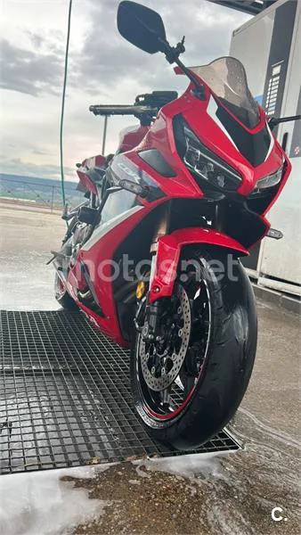 Honda CBR650R - Vista 5