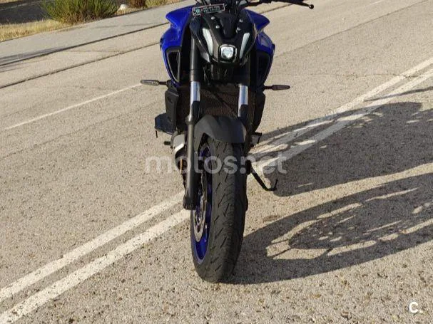 Yamaha MT-07 - Vista 6