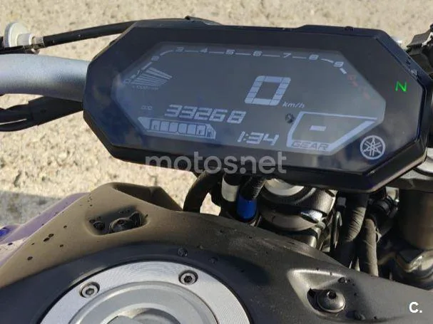 Yamaha MT-07 - Vista 7