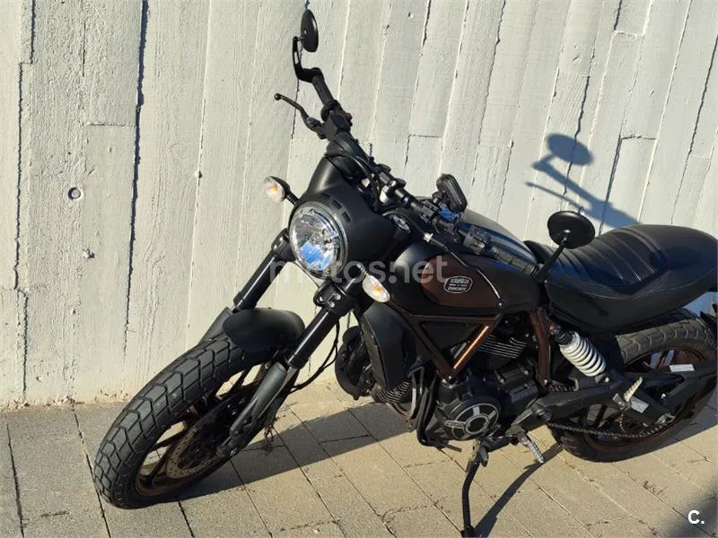 Ducati Scrambler - Vista 5