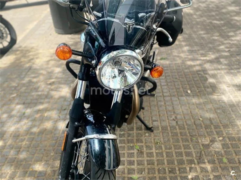 Triumph Bonneville T100 - Vista 4