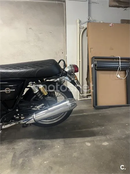 Royal Enfield Interceptor 650 - Vista 3