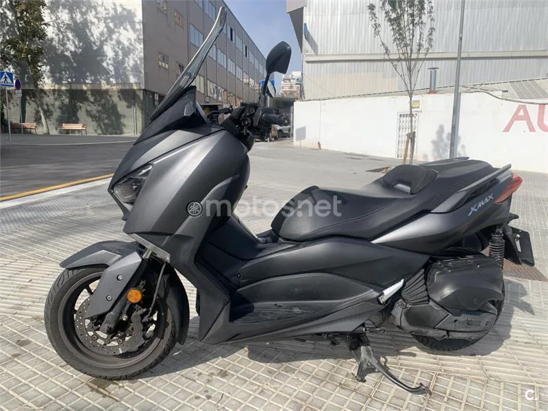 Yamaha XMAX 400 3550 € 2017 Barcelona - 1