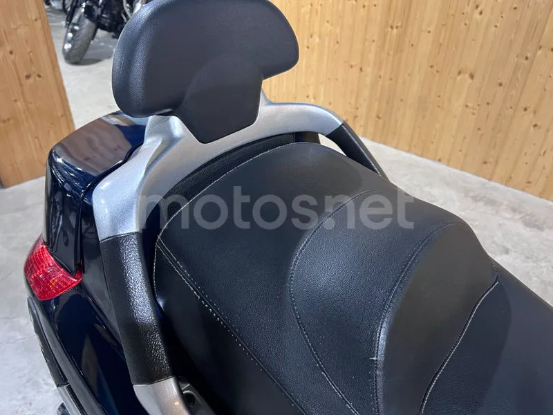 Piaggio XEvo 125 - Vista 29