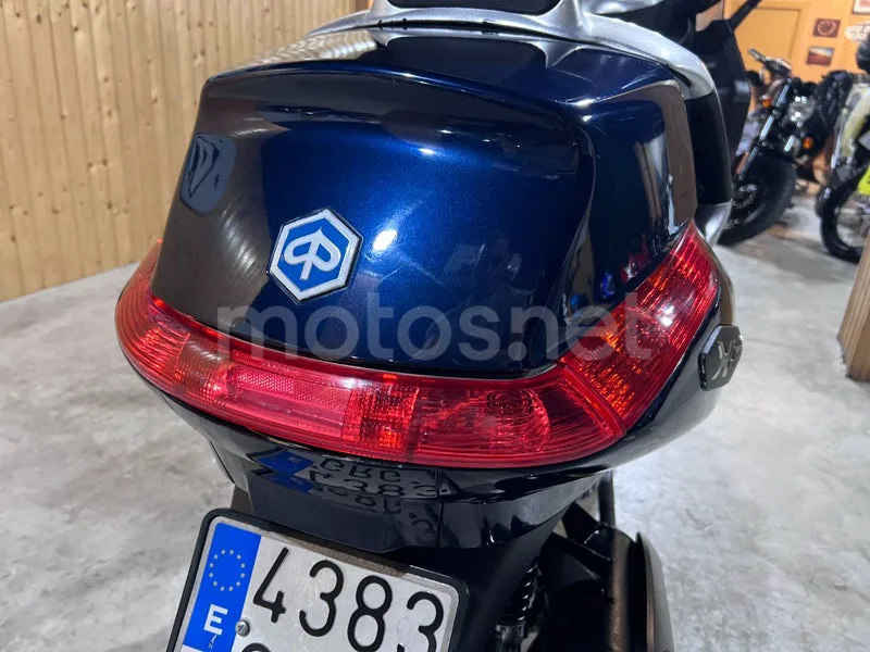 Piaggio XEvo 125 - Vista 39
