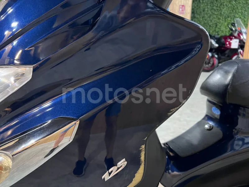 Piaggio XEvo 125 - Vista 51
