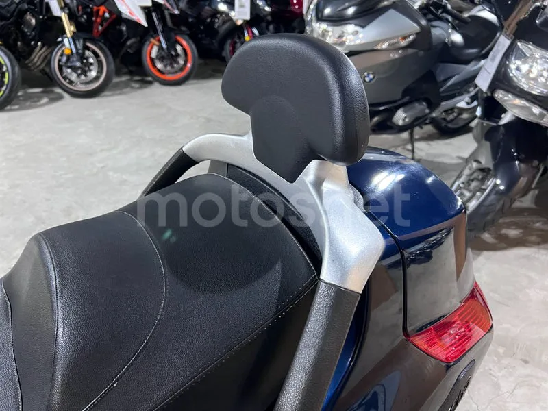 Piaggio XEvo 125 - Vista 67