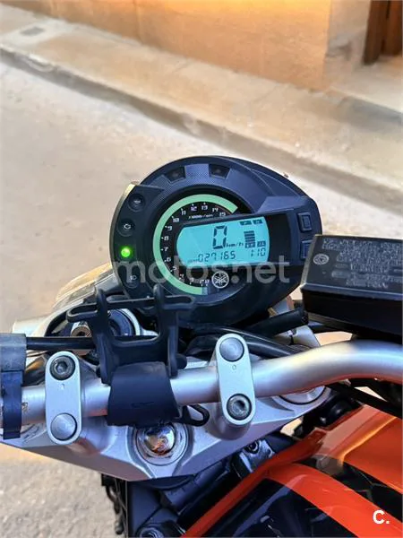 Yamaha FZ6 - Vista 4