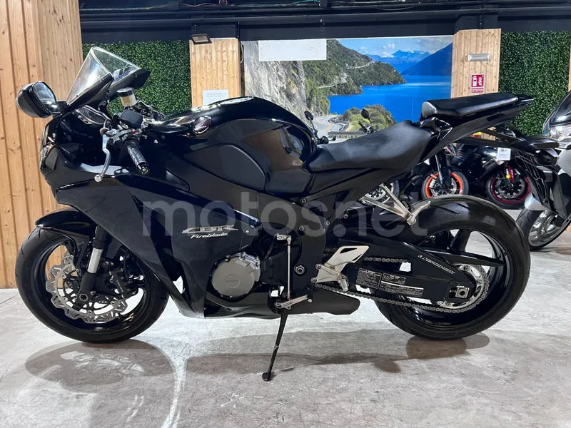 Honda CBR1000RR Fireblade - Vista 4