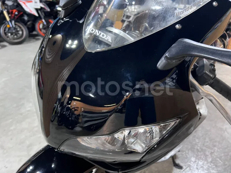 Honda CBR1000RR Fireblade - Vista 39