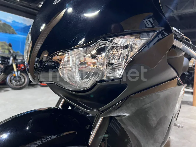 Honda CBR1000RR Fireblade - Vista 40