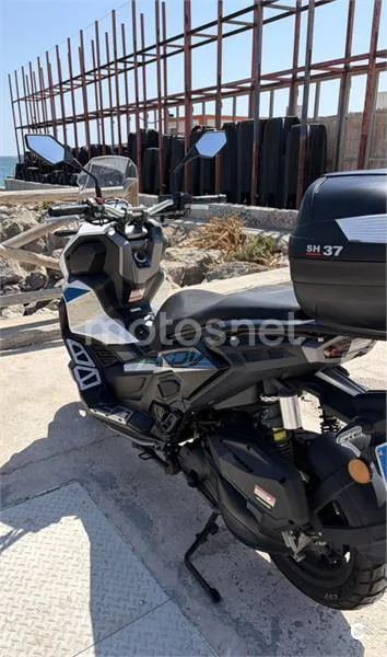 Keeway Vieste 300 XDV - Vista 12