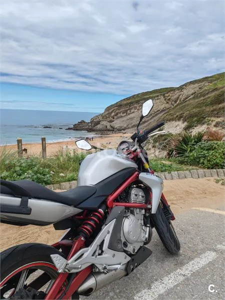 Kawasaki ER-6n - Vista 3