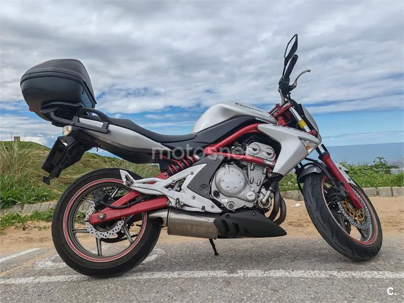 Kawasaki ER-6n - Vista 4
