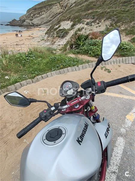 Kawasaki ER-6n - Vista 8