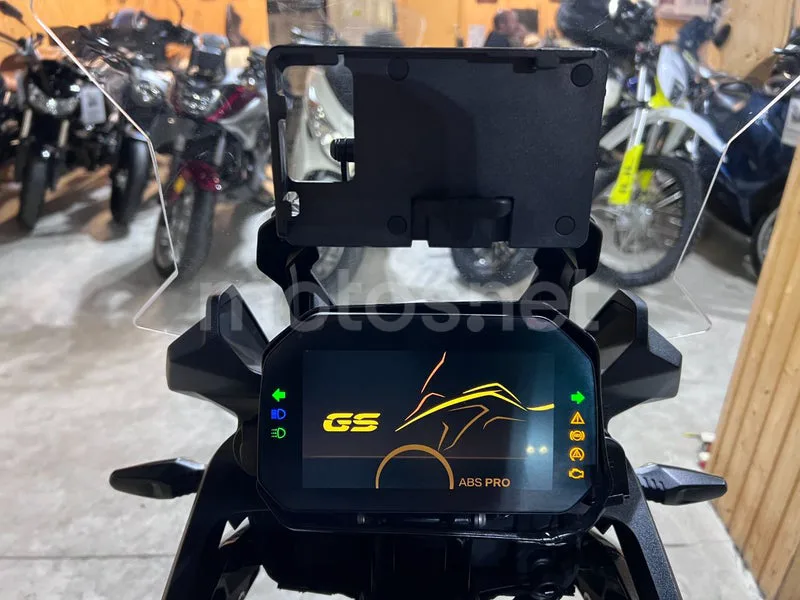 BMW F 750 GS - Vista 76