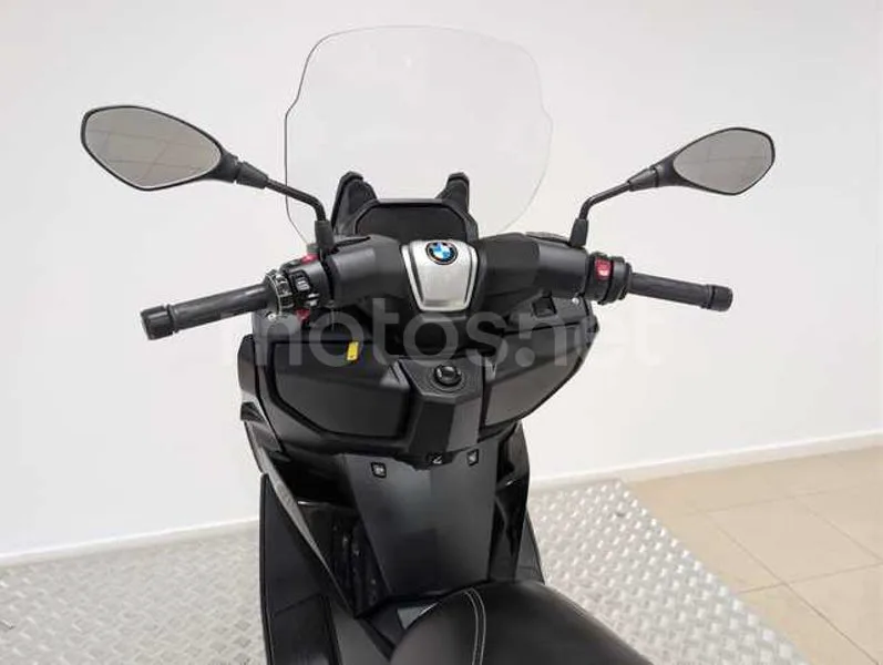 BMW C 400 GT - Vista 12