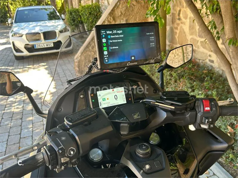 Honda Forza 750 - Vista 6