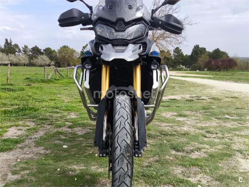 Voge 900DSX - Vista 3