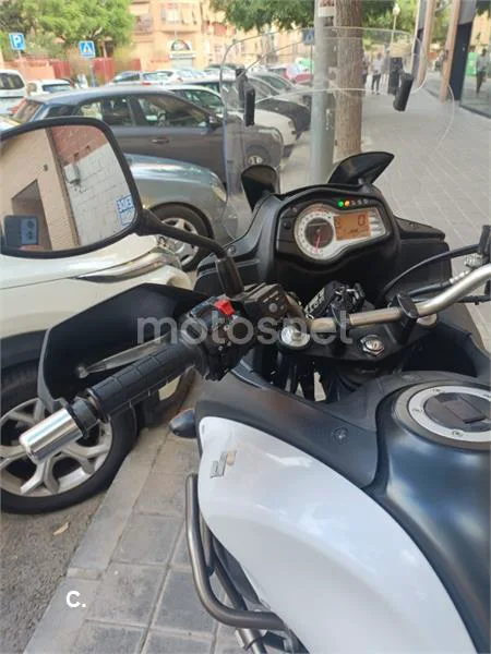 Suzuki V-Strom 650 4300 € 2015 Alicante - 1
