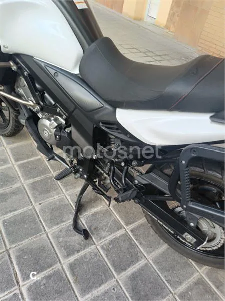 Suzuki V-Strom 650 - Vista 3