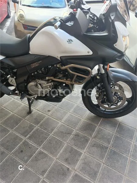 Suzuki V-Strom 650 - Vista 9