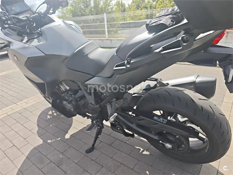 Honda NT1100 - Vista 3