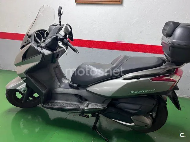 Kymco Super Dink 300 - Vista 8