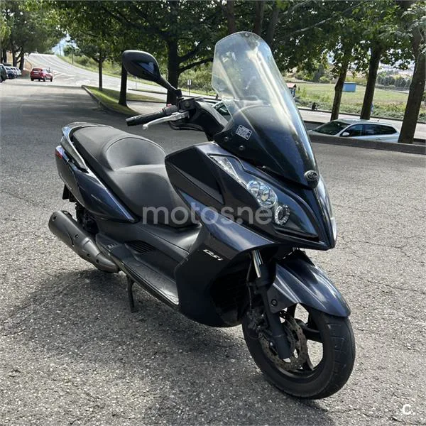 Kymco Super Dink 125 2100 € 2015 Asturias - 2