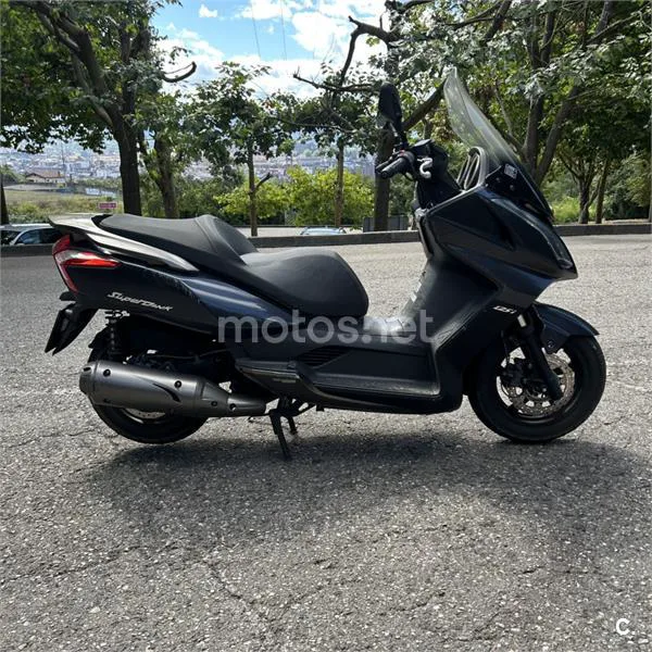 Kymco Super Dink 125 - Vista 3